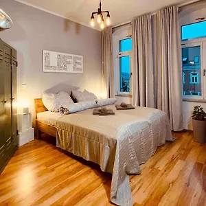Edle - Industrial Style Apartment Dresden
